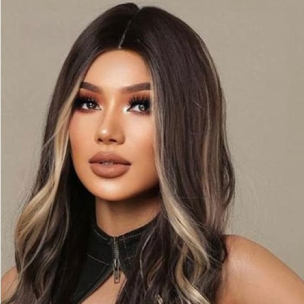 26inch Piolamdo Brown & Blonde Wig with wig cap